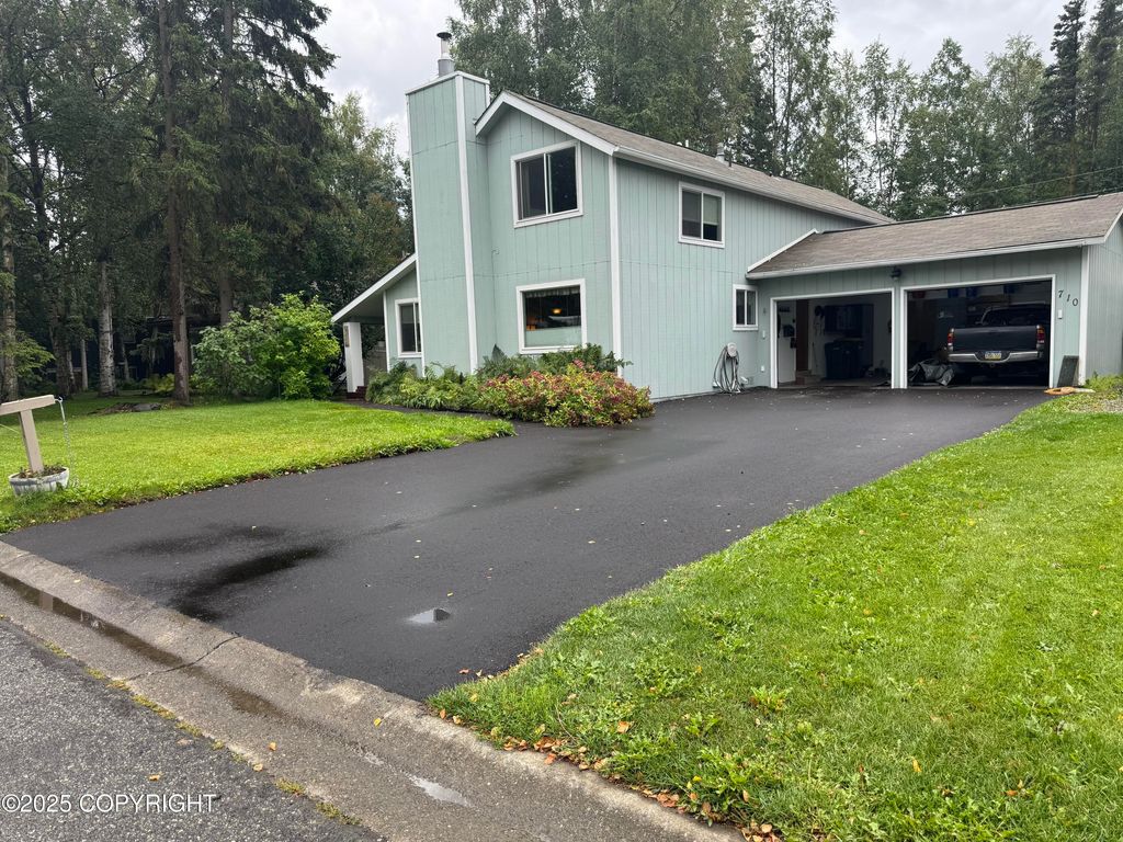 710 Bounty Drive, Anchorage, AK 99515