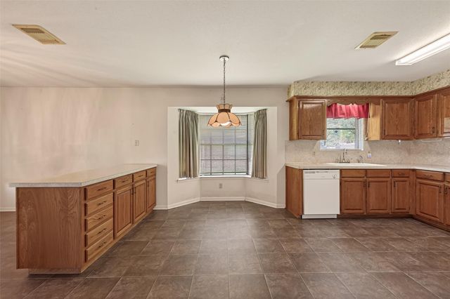 2930 Quail Oak Drive, Houston, TX 77014