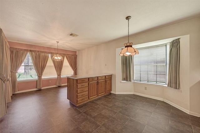 2930 Quail Oak Drive, Houston, TX 77014