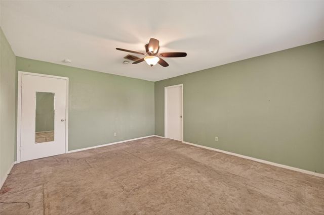 2930 Quail Oak Drive, Houston, TX 77014