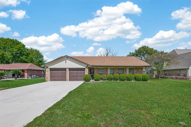 2930 Quail Oak Drive, Houston, TX 77014