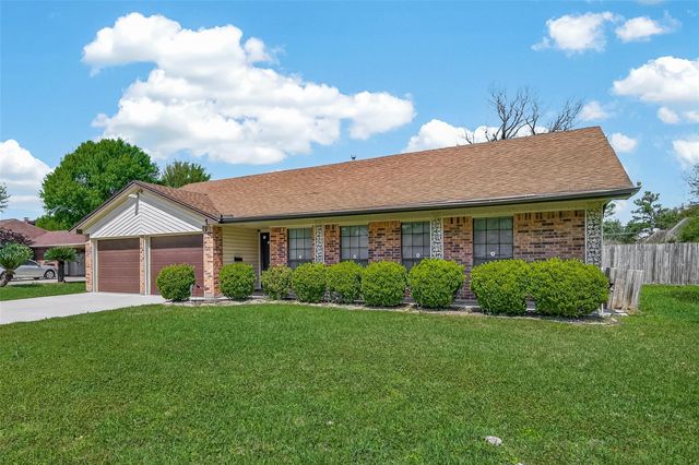 2930 Quail Oak Drive, Houston, TX 77014