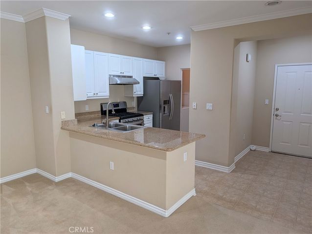 3266 Watermarke, Irvine, CA 92612