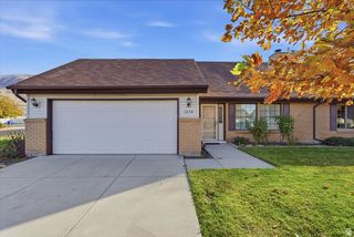 1238 N 450 W, Centerville, UT 84014