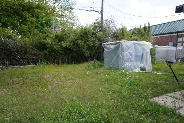 117 Light Company Road, Pasadena, TX 77506