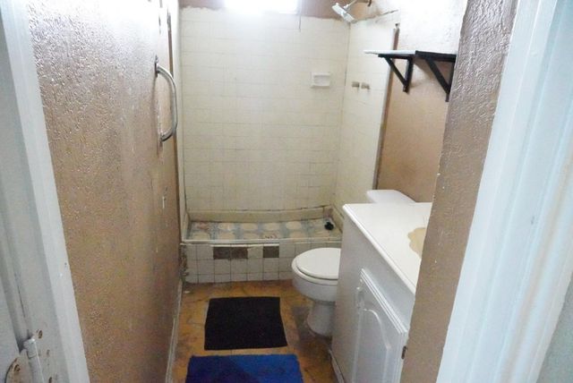 117 Light Company Road, Pasadena, TX 77506