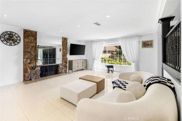 12115 Braemore Pl, Porter Ranch, CA 91326