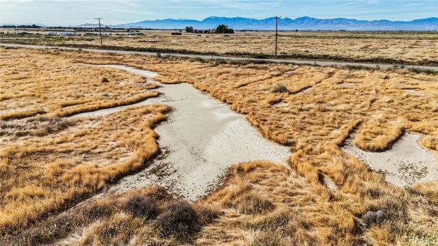 6161 H East, Roosevelt, CA 93535