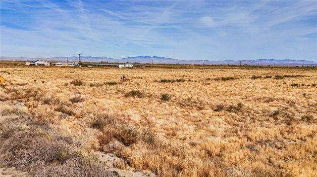 6161 H East, Roosevelt, CA 93535