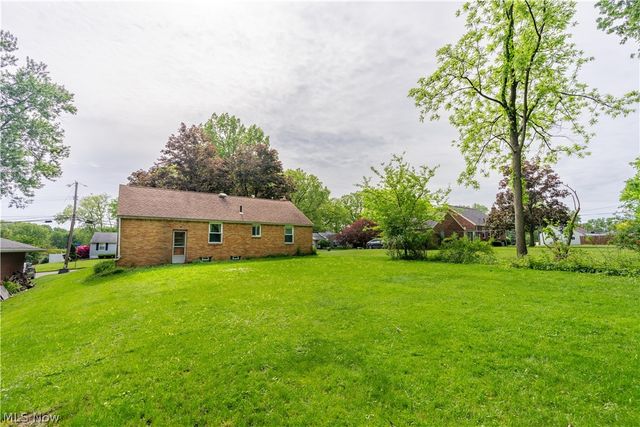 421 19th Street NE, Massillon, OH 44646