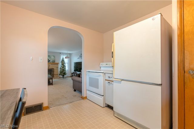 421 19th Street NE, Massillon, OH 44646