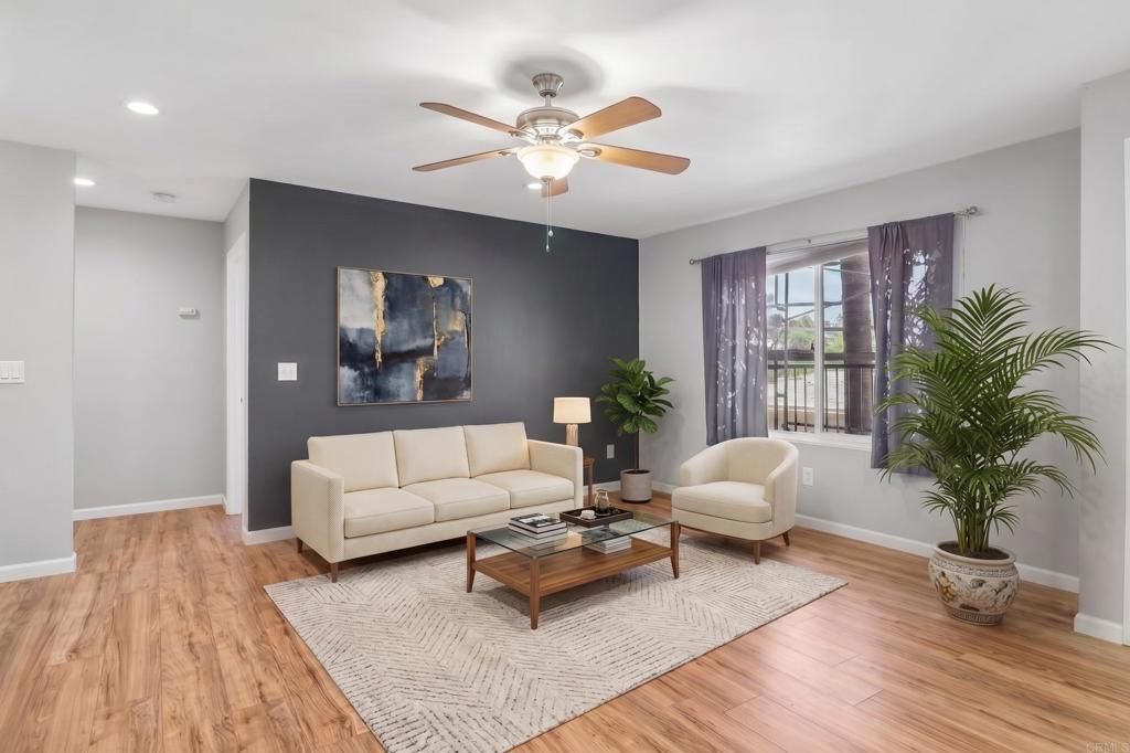 552 Canyon Drive 29, Oceanside, CA 92054 — photo 2
