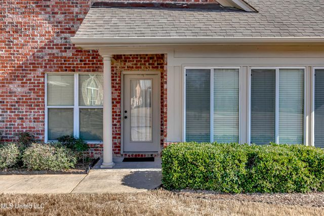 930 Sweetwater Cove, Pearl, MS 39208