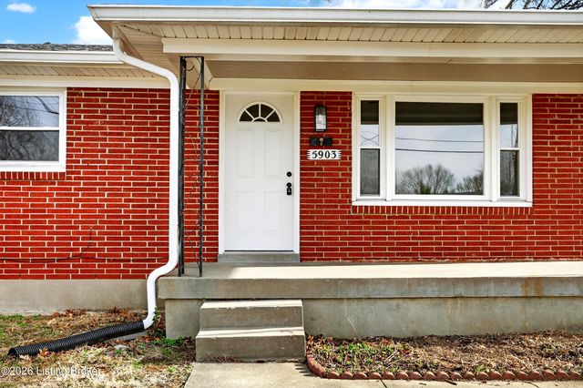 5903 Hillwood Dr, Louisville, KY 40219