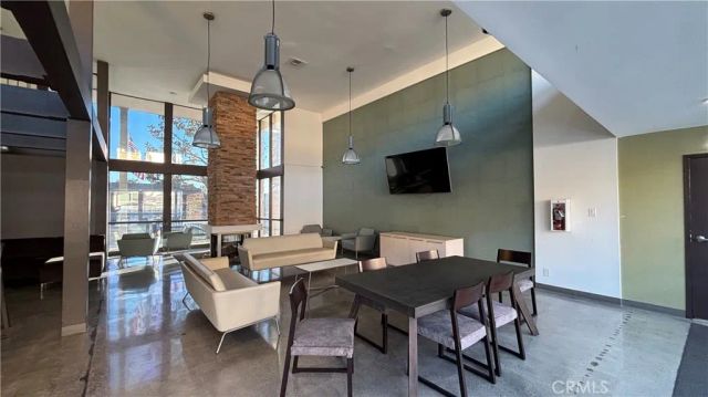5585 E Pacific Coast Highway Unit 261, Long Beach, CA 90804