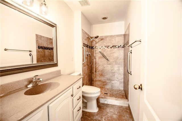 1615 N Spring Road 23, Harrison, AR 72601