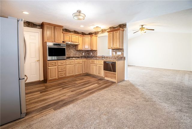 1615 N Spring Road 23, Harrison, AR 72601