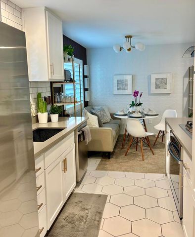 2301 S Skyview Drive 2, Palm Springs, CA 92264