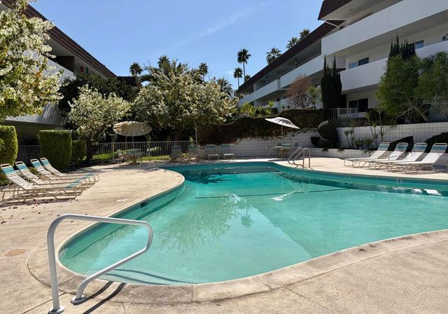 2301 S Skyview Drive 2, Palm Springs, CA 92264