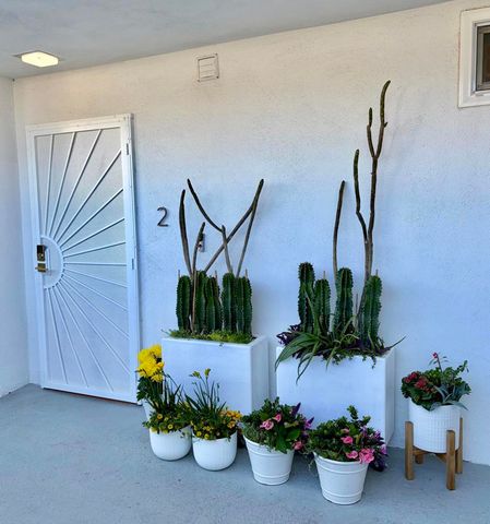 2301 S Skyview Drive 2, Palm Springs, CA 92264