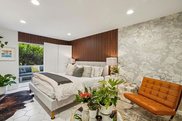 2301 S Skyview Drive 2, Palm Springs, CA 92264