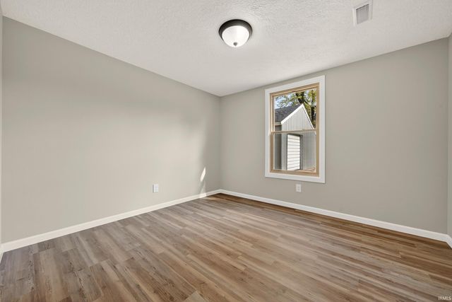 506 Howard Street, Logansport, IN 46947