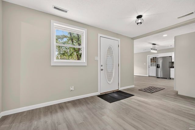 506 Howard Street, Logansport, IN 46947