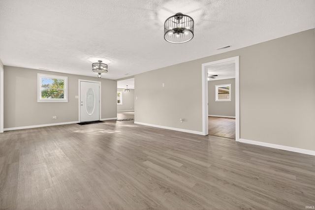 506 Howard Street, Logansport, IN 46947