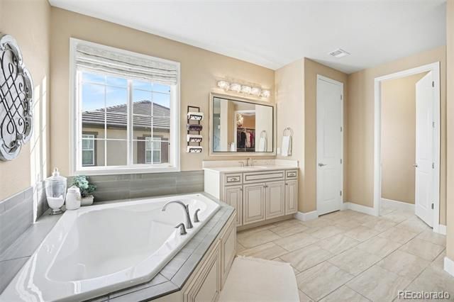 9462 Noble Way, Arvada, CO 80007