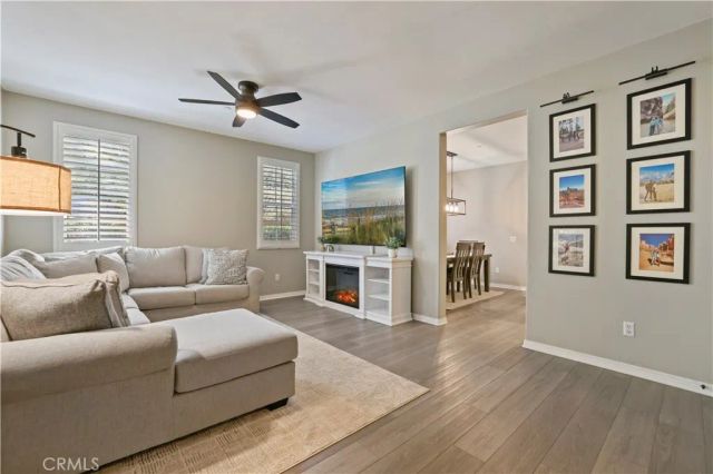 28555 Herrera Street, Valencia, CA 91354