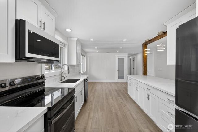 11622 4th Avenue W, Everett, WA 98204