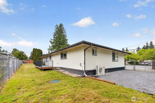 11622 4th Avenue W, Everett, WA 98204