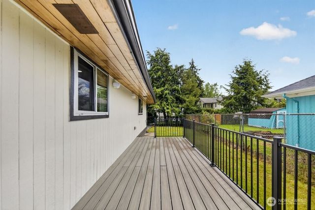 11622 4th Avenue W, Everett, WA 98204