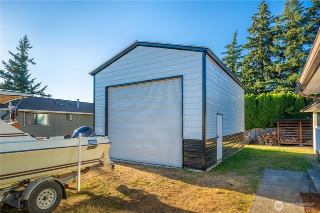 1636 S 260th Street, Des Moines, WA 98198