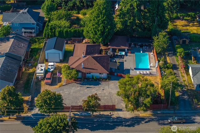 1636 S 260th Street, Des Moines, WA 98198