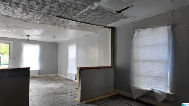 2208 MAYFIELD AVENUE SW, Birmingham, AL 35211