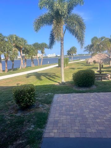 700 Executive Center Drive 23, West Palm Beach, FL 33401