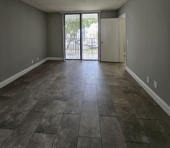 700 Executive Center Drive 23, West Palm Beach, FL 33401