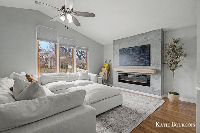 519 Macomb Avenue NW, Grand Rapids, MI 49534