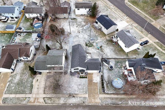 519 Macomb Avenue NW, Grand Rapids, MI 49534