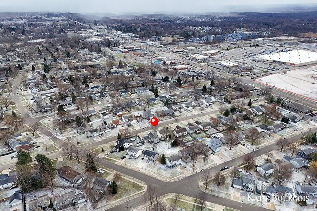 519 Macomb Avenue NW, Grand Rapids, MI 49534