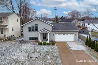 519 Macomb Avenue NW, Grand Rapids, MI 49534