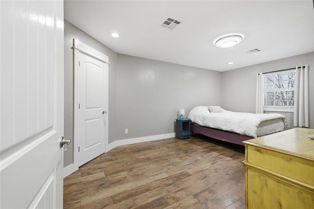 11515 W Little Lane, Mustang, OK 73064