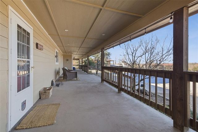 11515 W Little Lane, Mustang, OK 73064