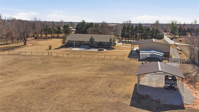 11515 W Little Lane, Mustang, OK 73064