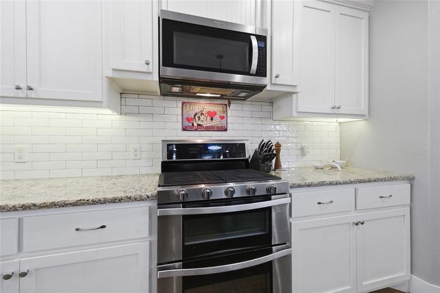 11515 W Little Lane, Mustang, OK 73064