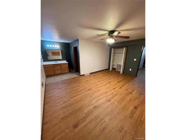 802 S 11th Ave, Brighton, CO 80601