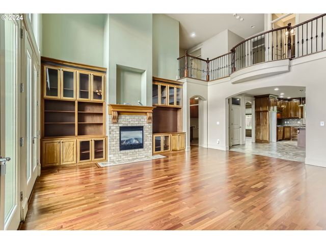 14815 Se DONLEY Ln, Happy Valley, OR 97086