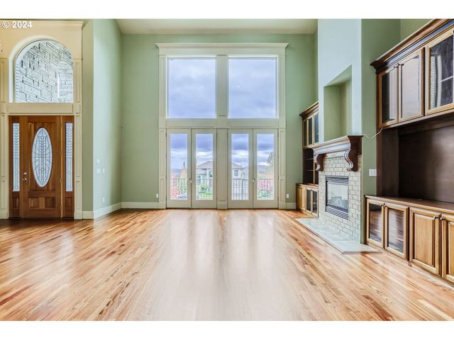 14815 Se DONLEY Ln, Happy Valley, OR 97086