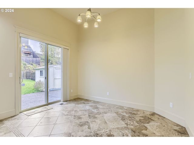 14815 Se DONLEY Ln, Happy Valley, OR 97086